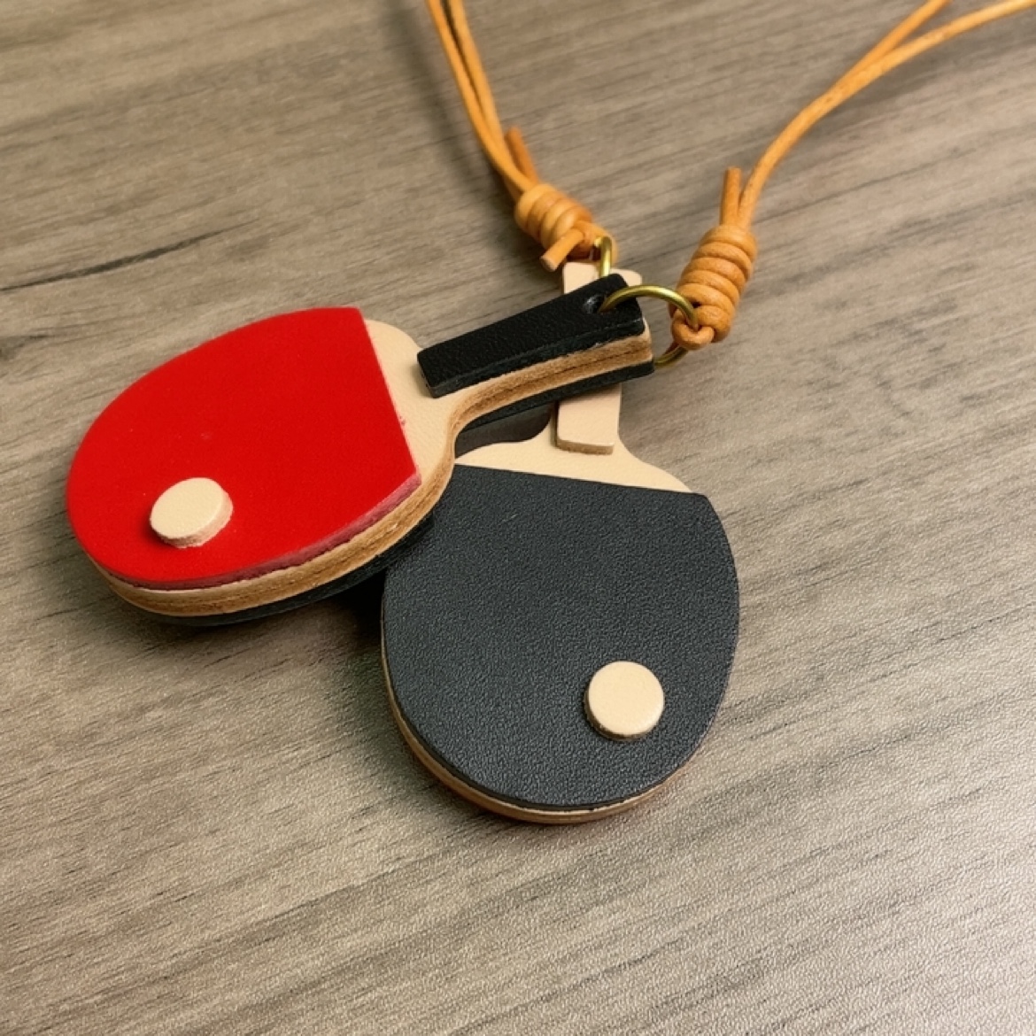 Genuine Leather Table Tennis K - đánh giá và giá Table Tennis Keychain